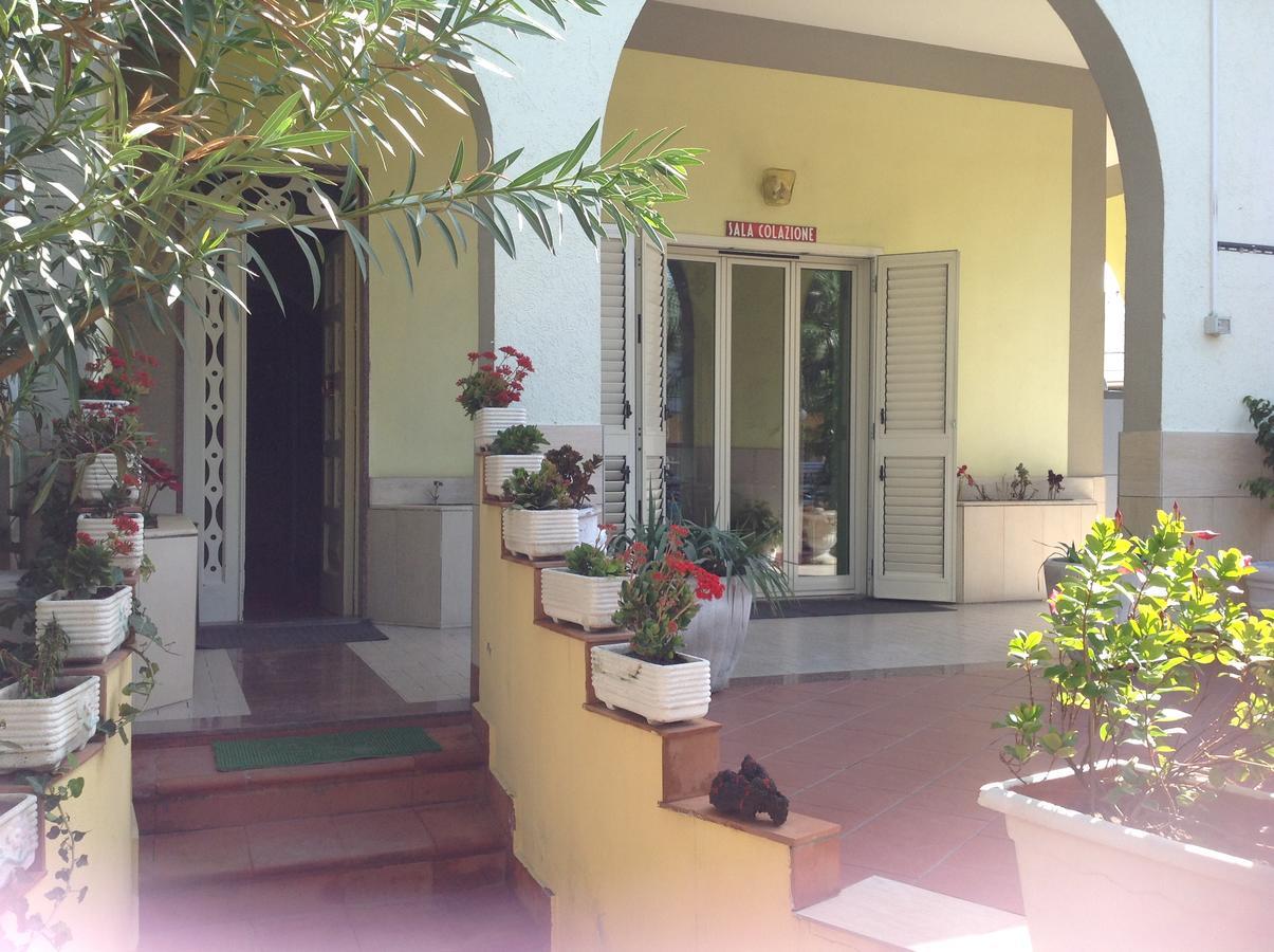 Hotel La Villa Misterbianco Ngoại thất bức ảnh